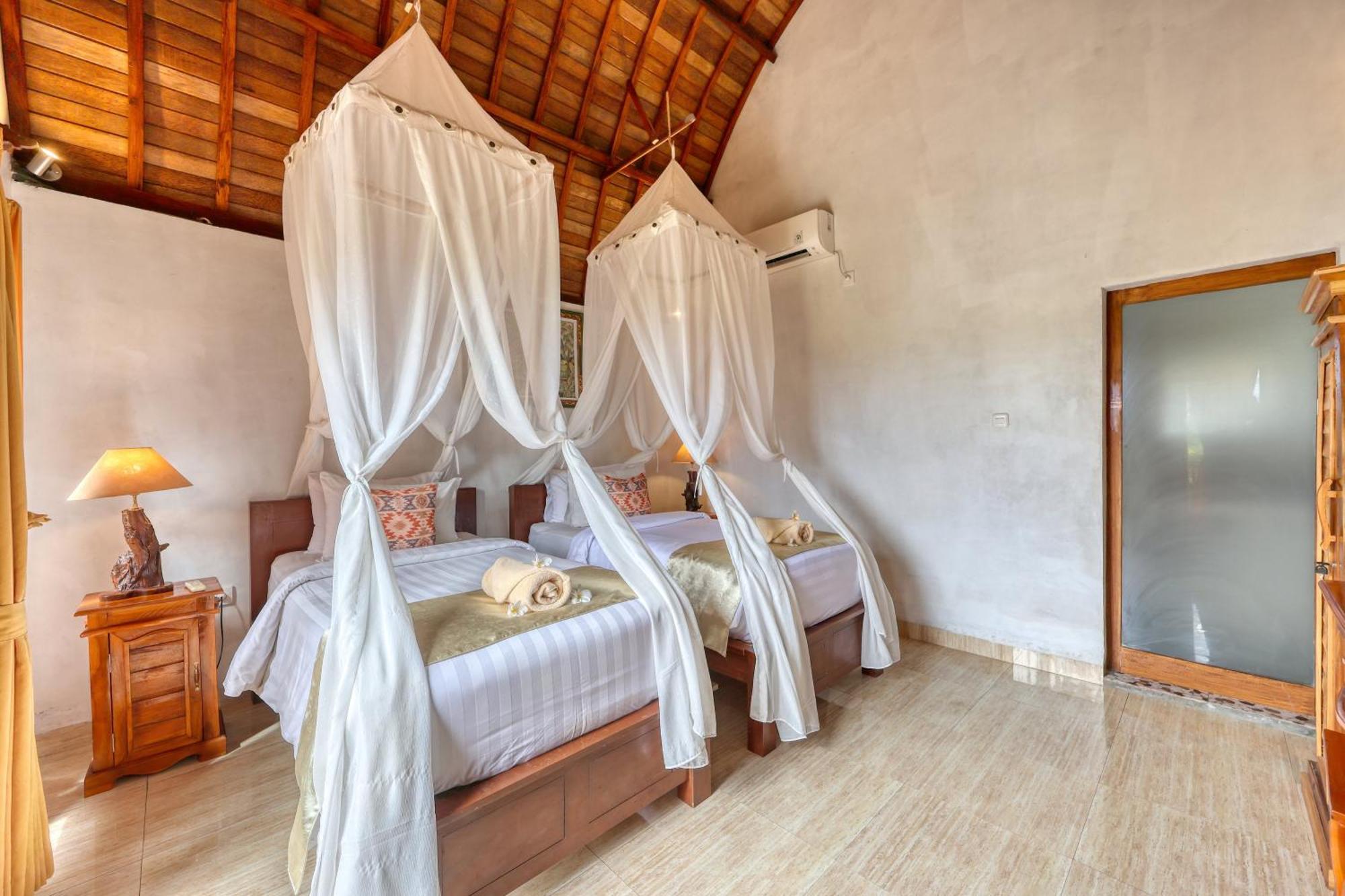 Bagia Bungalows Batumadeg Cameră foto